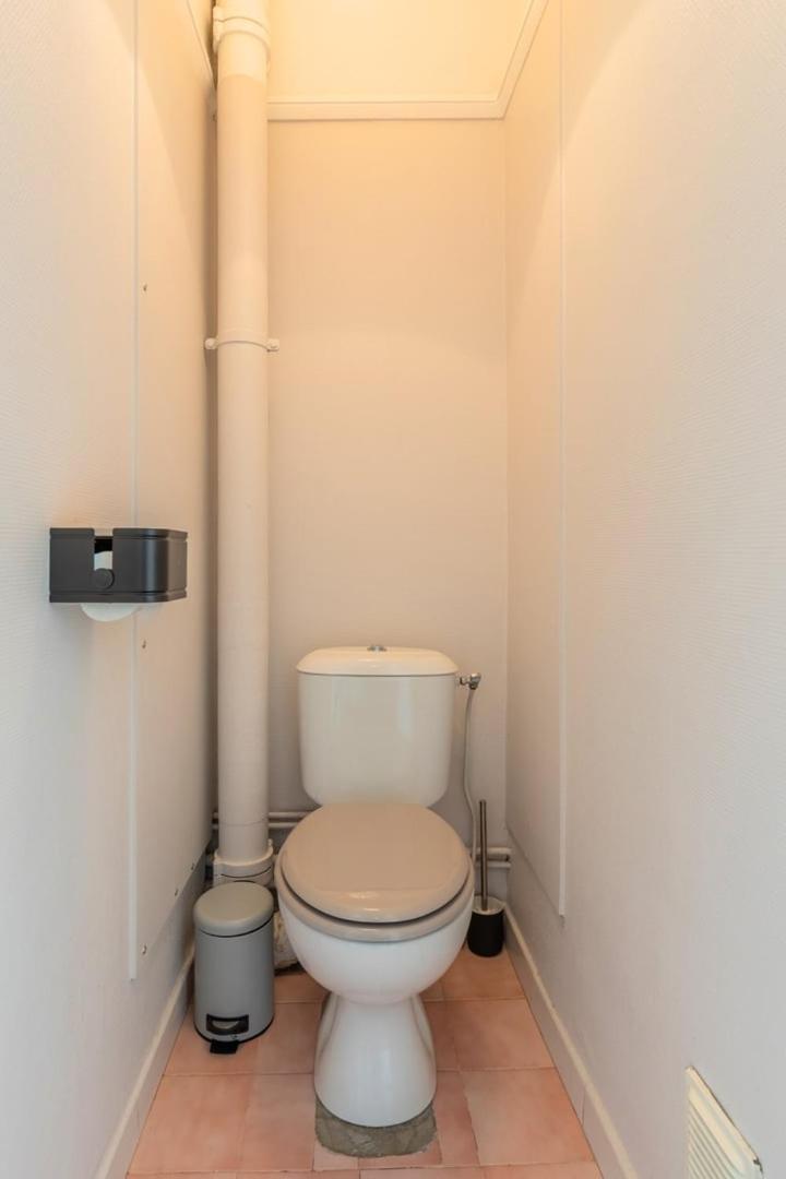 Spacious 3 Bedroom Apartment & Private Parking! Lambersart ภายนอก รูปภาพ